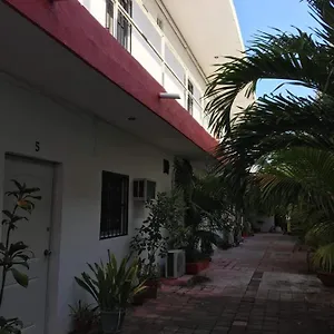 Olmeca Hotel Playa del Carmen