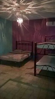 Mayan Hostel Hotel